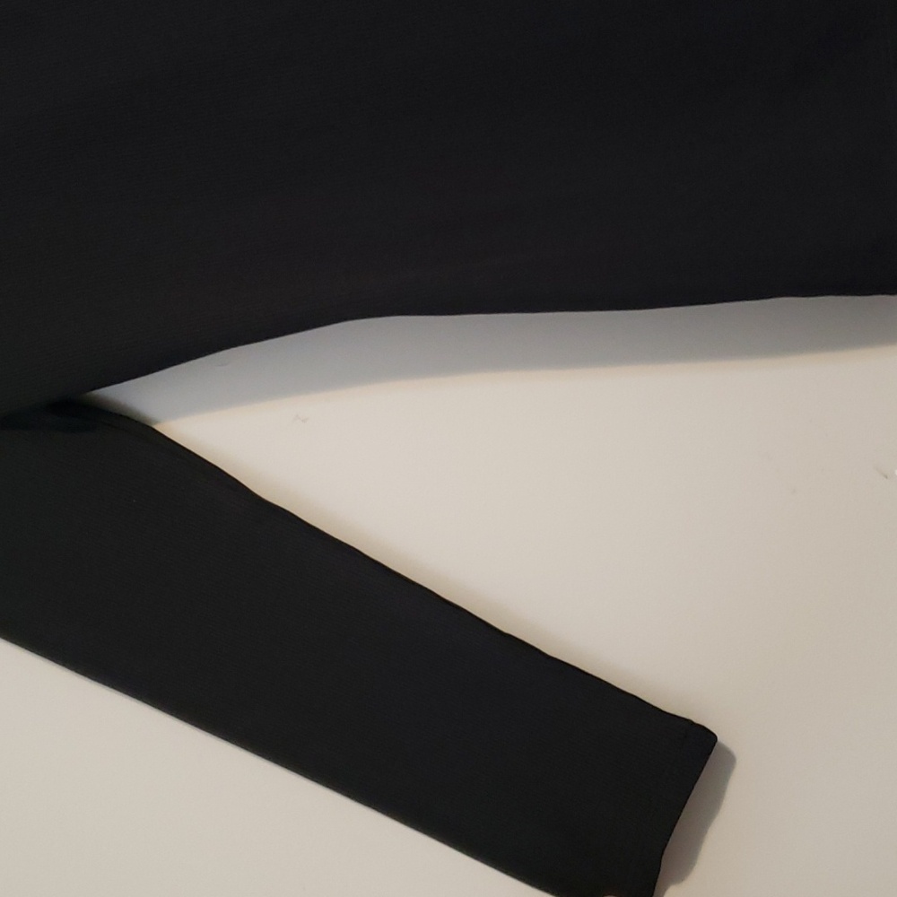 Carmen Marc Valvo black long sleeve shirt - Picture 6 of 16